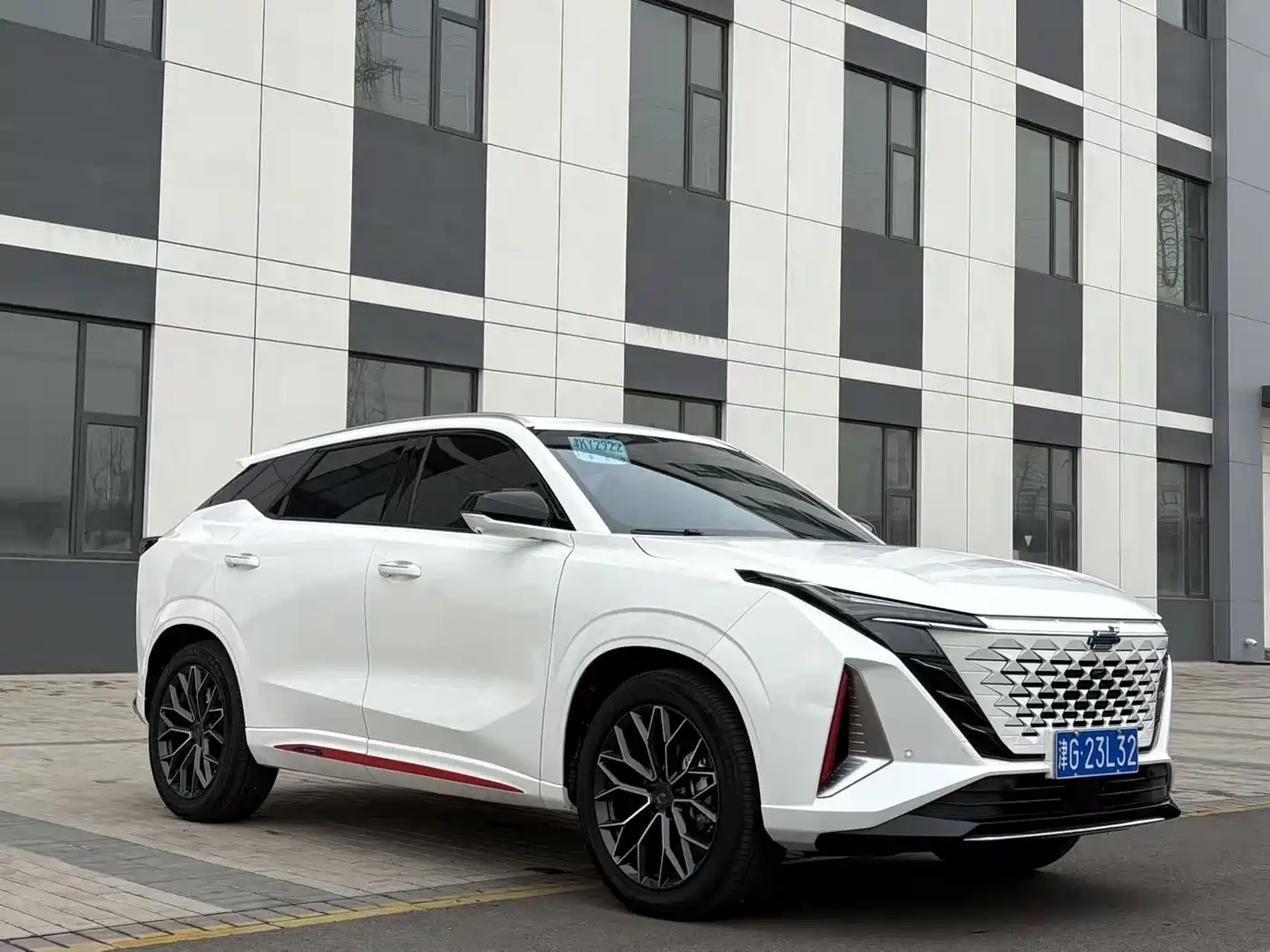 CHANGAN CHANGAN AUCHAN Z6