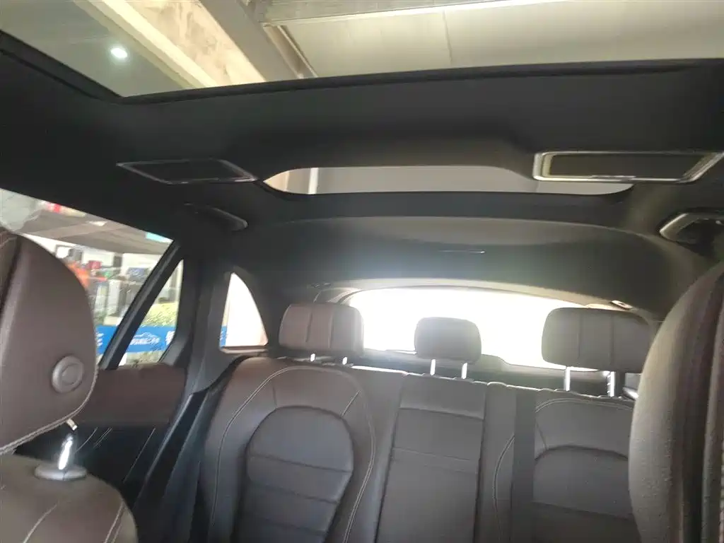 Mercedes-Benz GLC 2019 GLC 260 L 4MATIC Dynamic фото 8