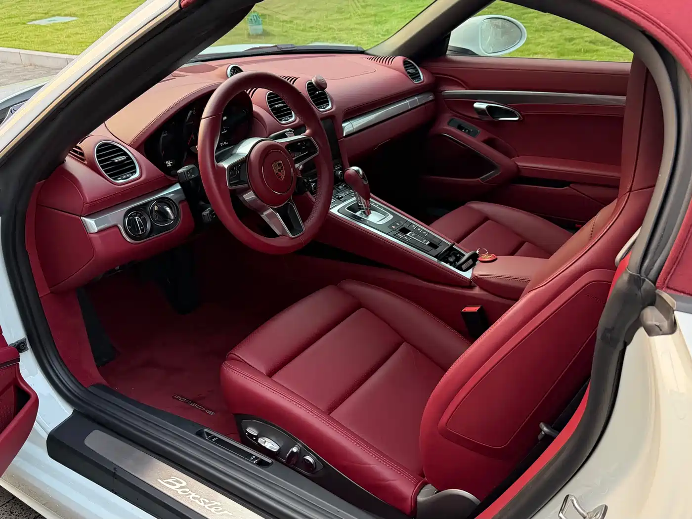 Porsche 718 2023 Boxster Style Edition 2.0T фото 6