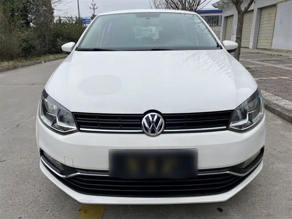 Volkswagen Polo 2016 1.6L Automatic Comfort фото 6