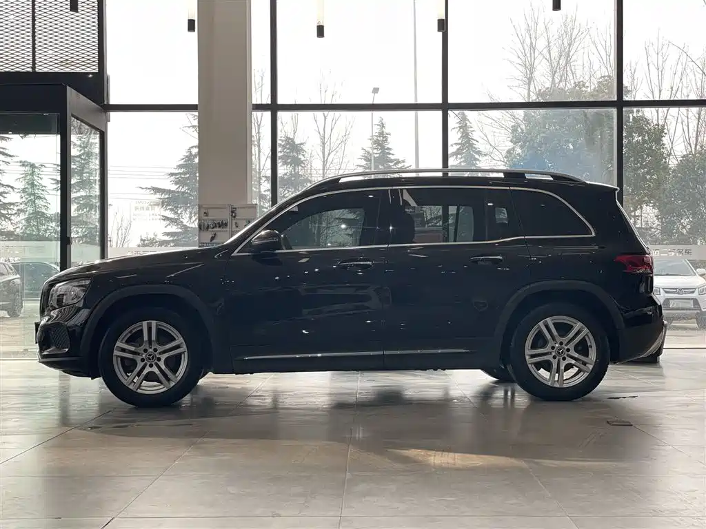 Mercedes-Benz GLB 2021 GLB 200 Dynamic фото 25
