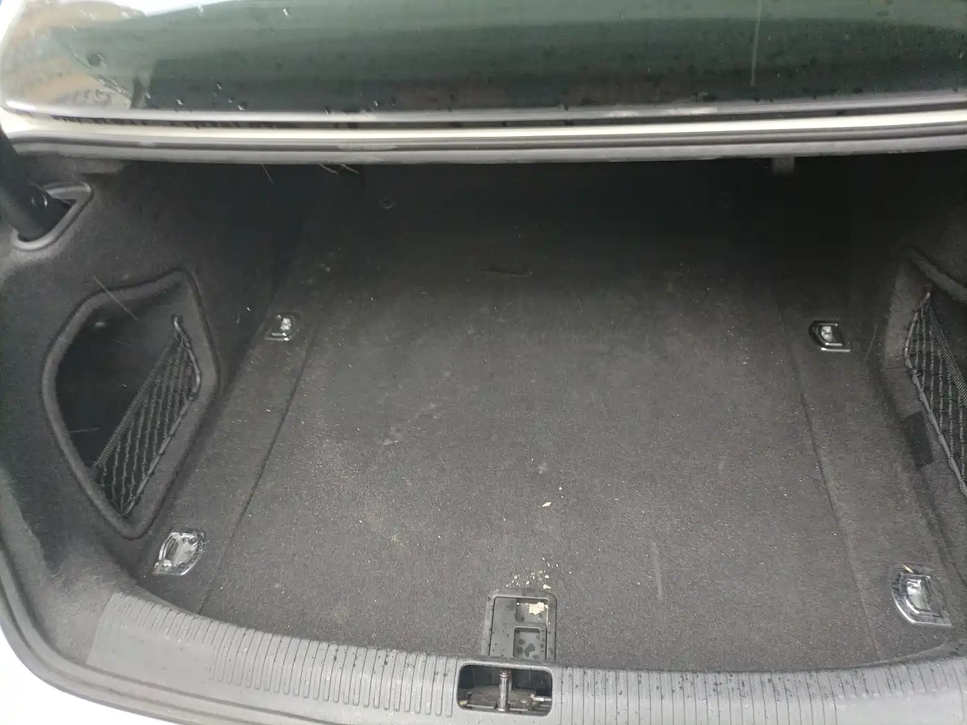 Photo 21 - Audi A4L
