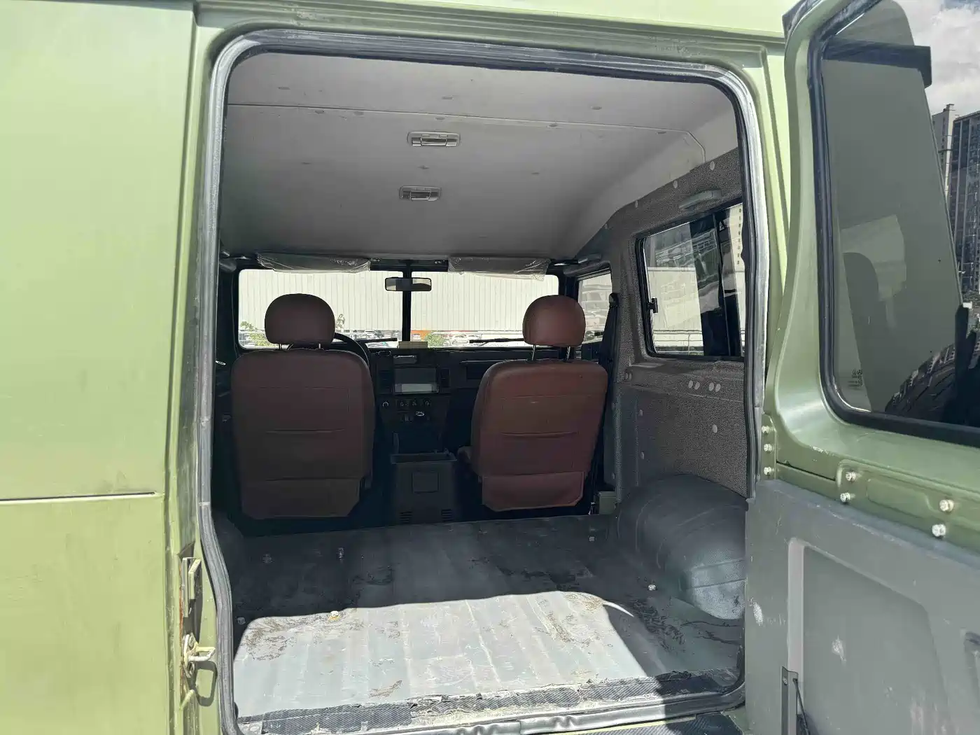 BAW (Beijing Automobile Works) Warrior 2021 2021 2.4T 3-Door 4WD Short Wheelbase Gasoline Version (China VI)
