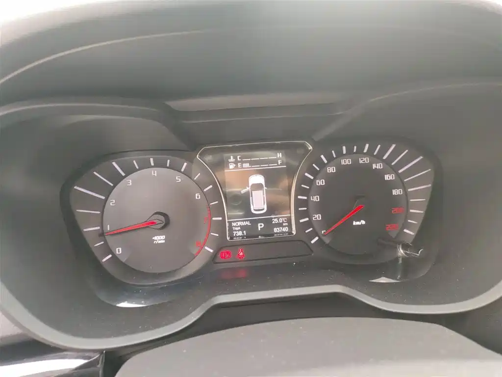 GAC Trumpchi Trumpchi GS4 2017 235T Automatic 2WD Luxury Smart Connected Edition фото 12