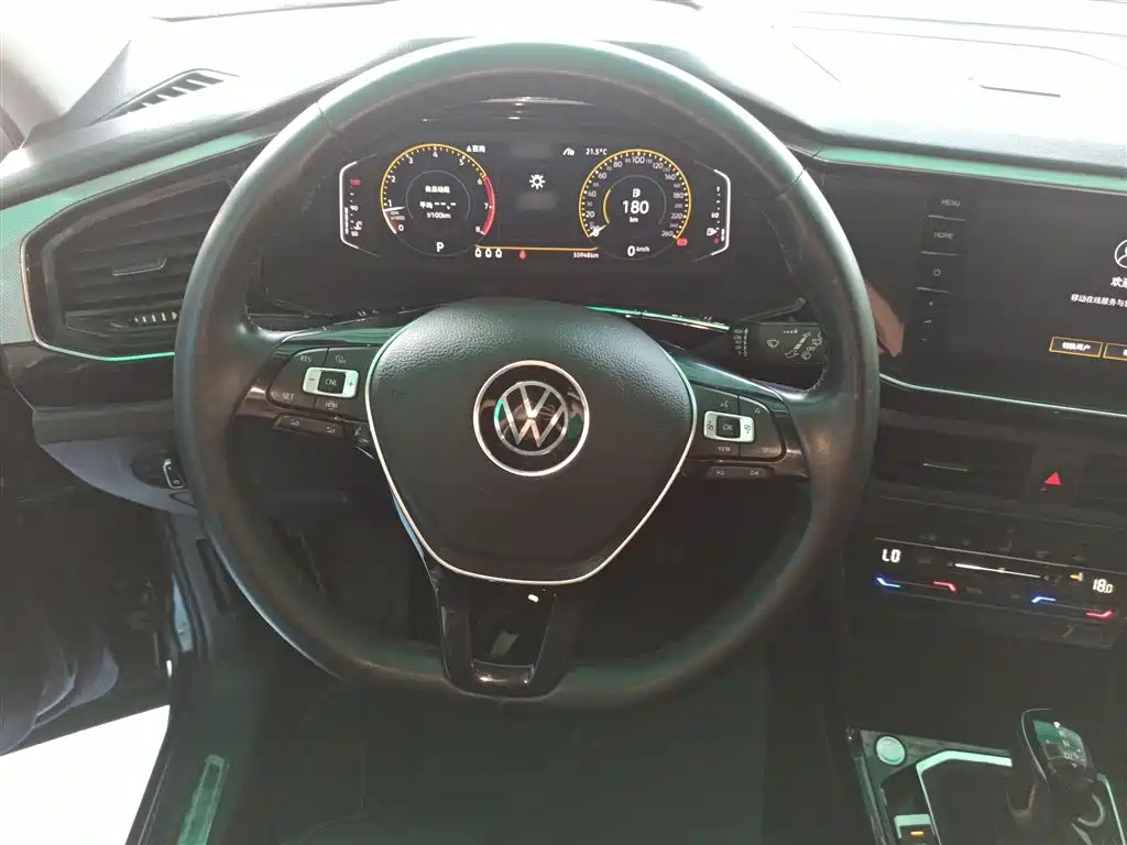 Volkswagen Tayron 2021 330TSI 2WD 3rd Anniversary Limited Edition фото 11