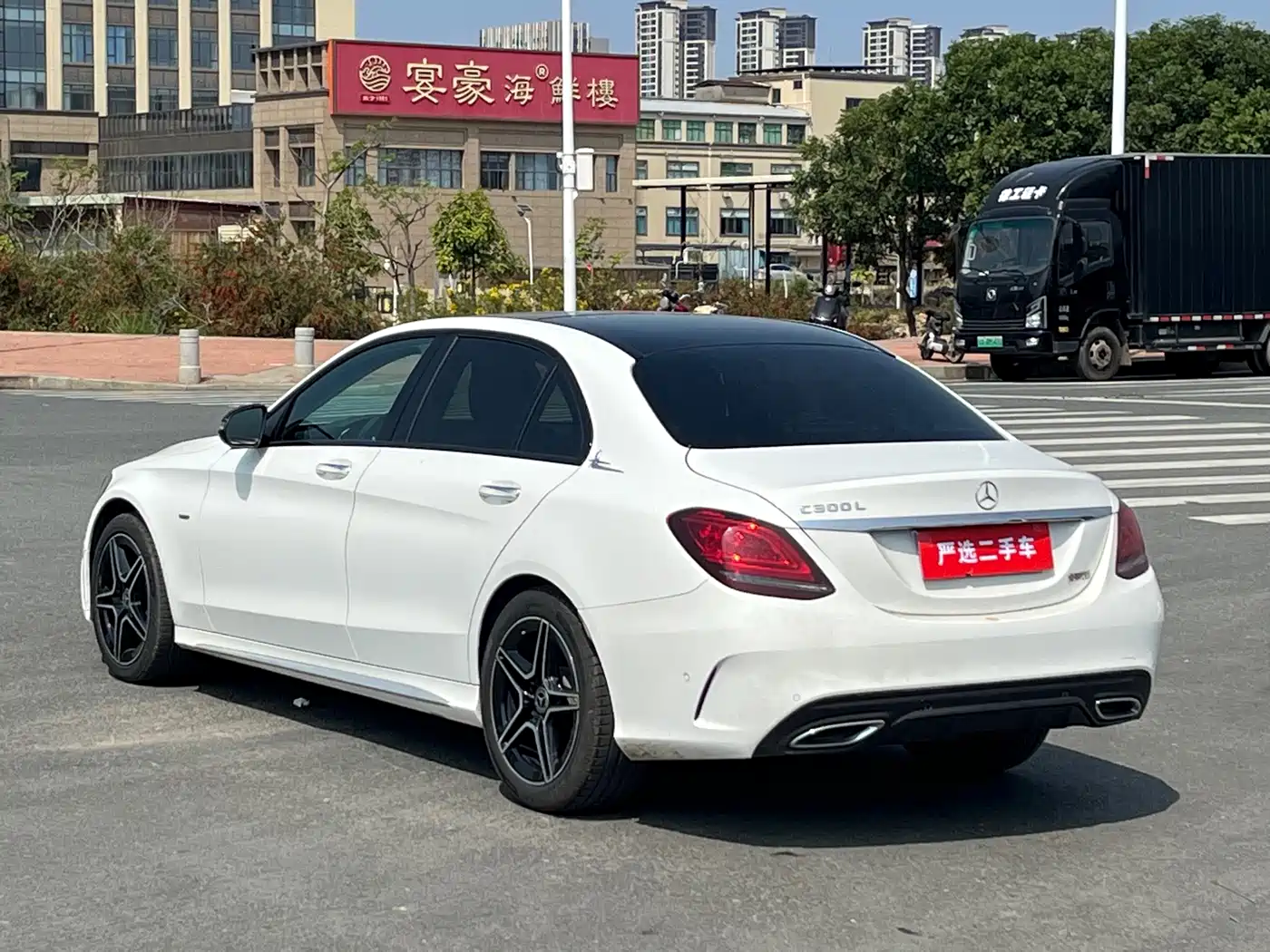 MERCEDES-BENZ CLASS C