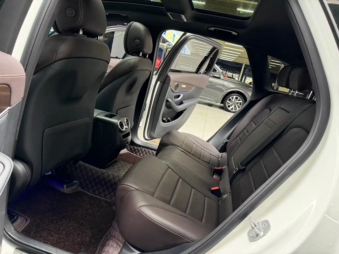 Mercedes-Benz GLC 2020 GLC 300 L 4MATIC Dynamic фото 13