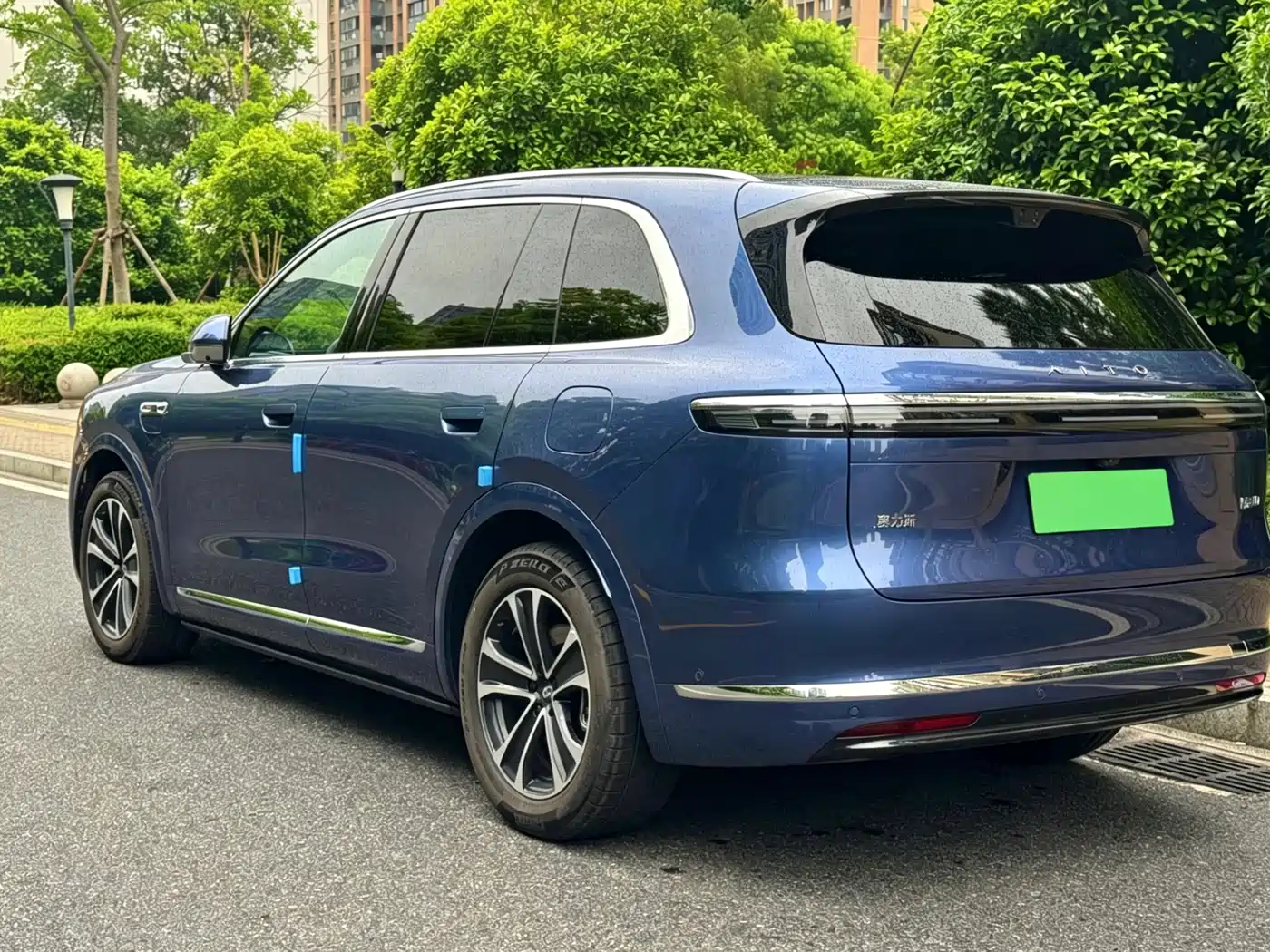AITO Wenjie AITO M7 2026 Extended Range Ultra AWD 5-Seater фото 3