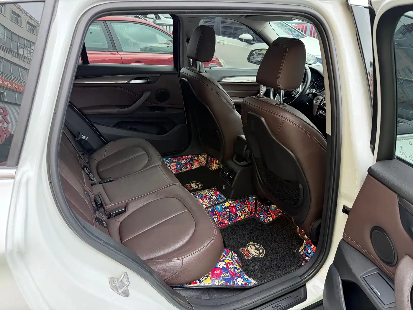 BMW X1 2018 sDrive18Li Premium Model фото 11