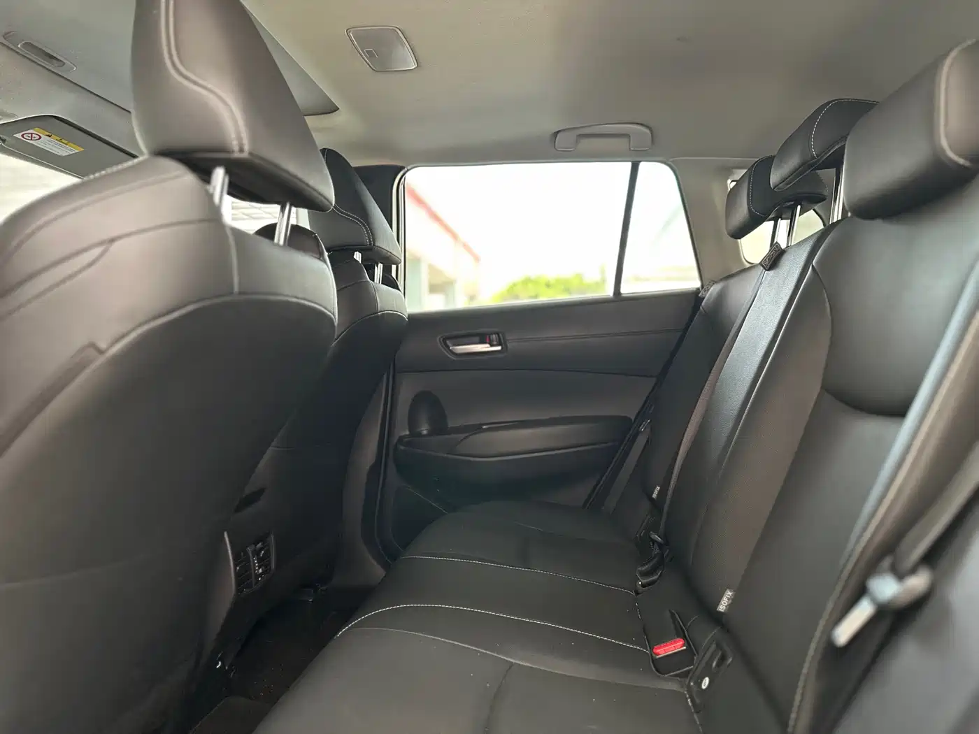 Toyota Frontlander 2023 2.0L CVT Luxury Edition фото 7