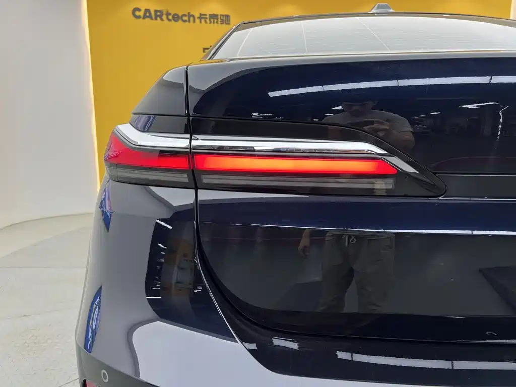 BMW 7 Series 2025 2023 Model 740Li Leading M Sport Package