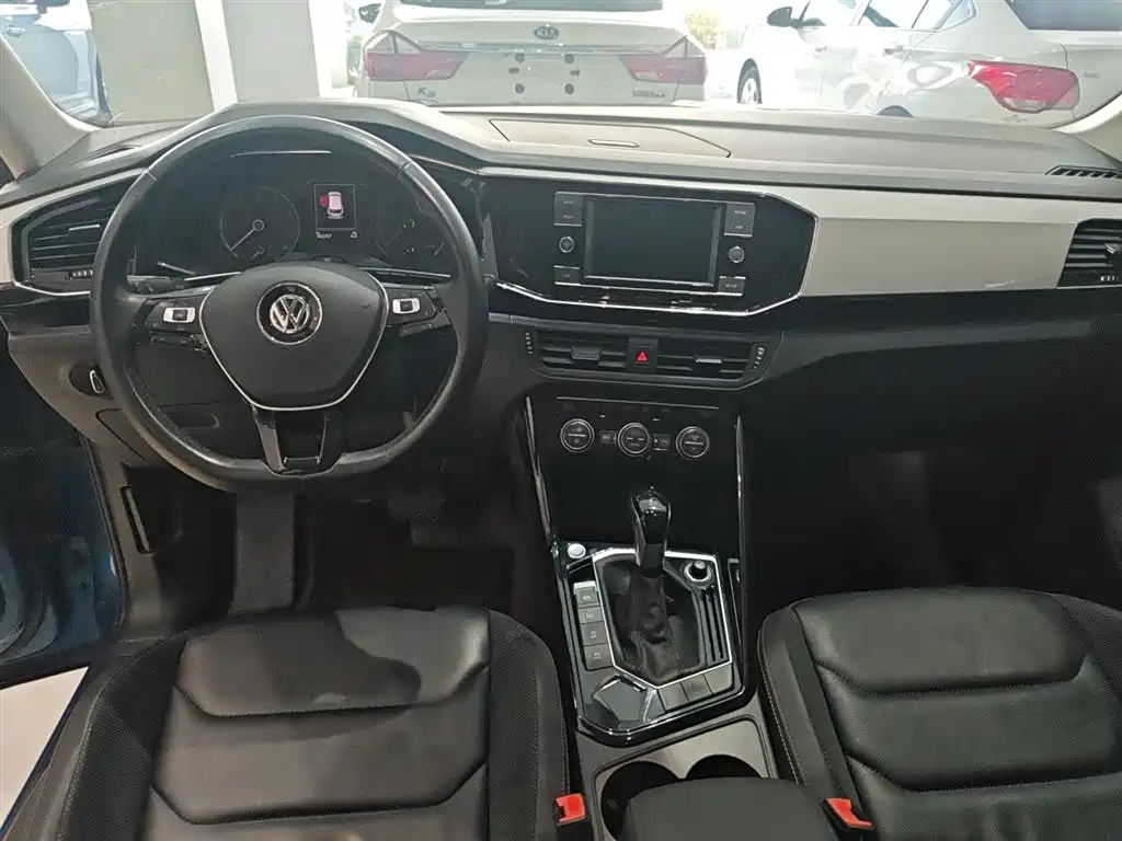 Volkswagen Tayron 2019 330TSI 2WD Luxury China VI фото 7