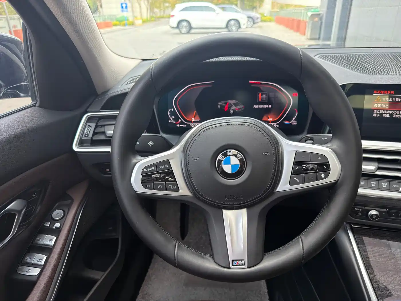 BMW 3 Series 2022 325Li M Sport Package фото 30