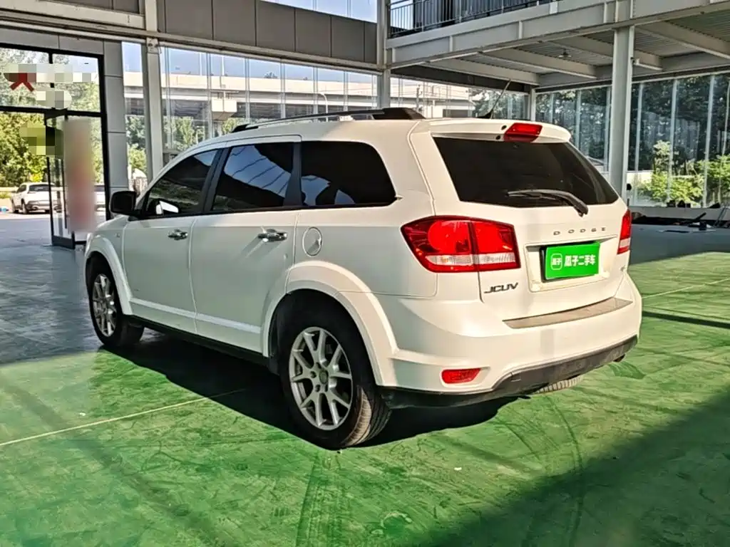 Dodge Journey 2014 2013 Model 2.4L 2WD Premium Edition