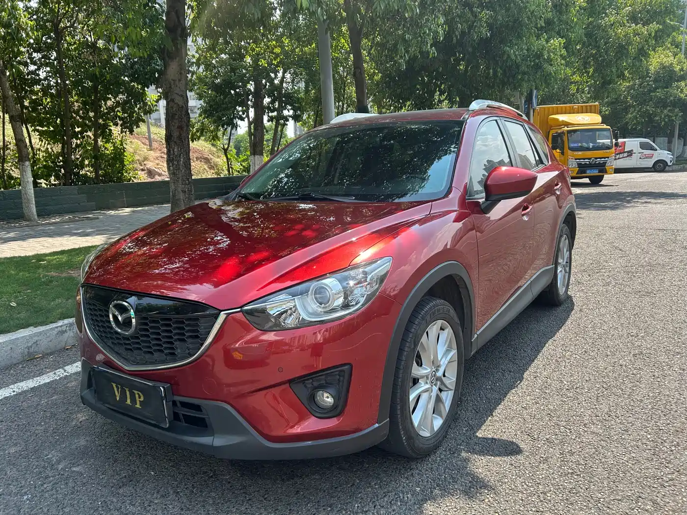 Photo 1 - Mazda CX-5