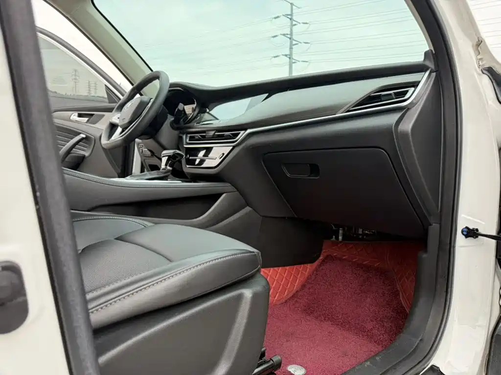 Фото 19 - Changan CS35 PLUS