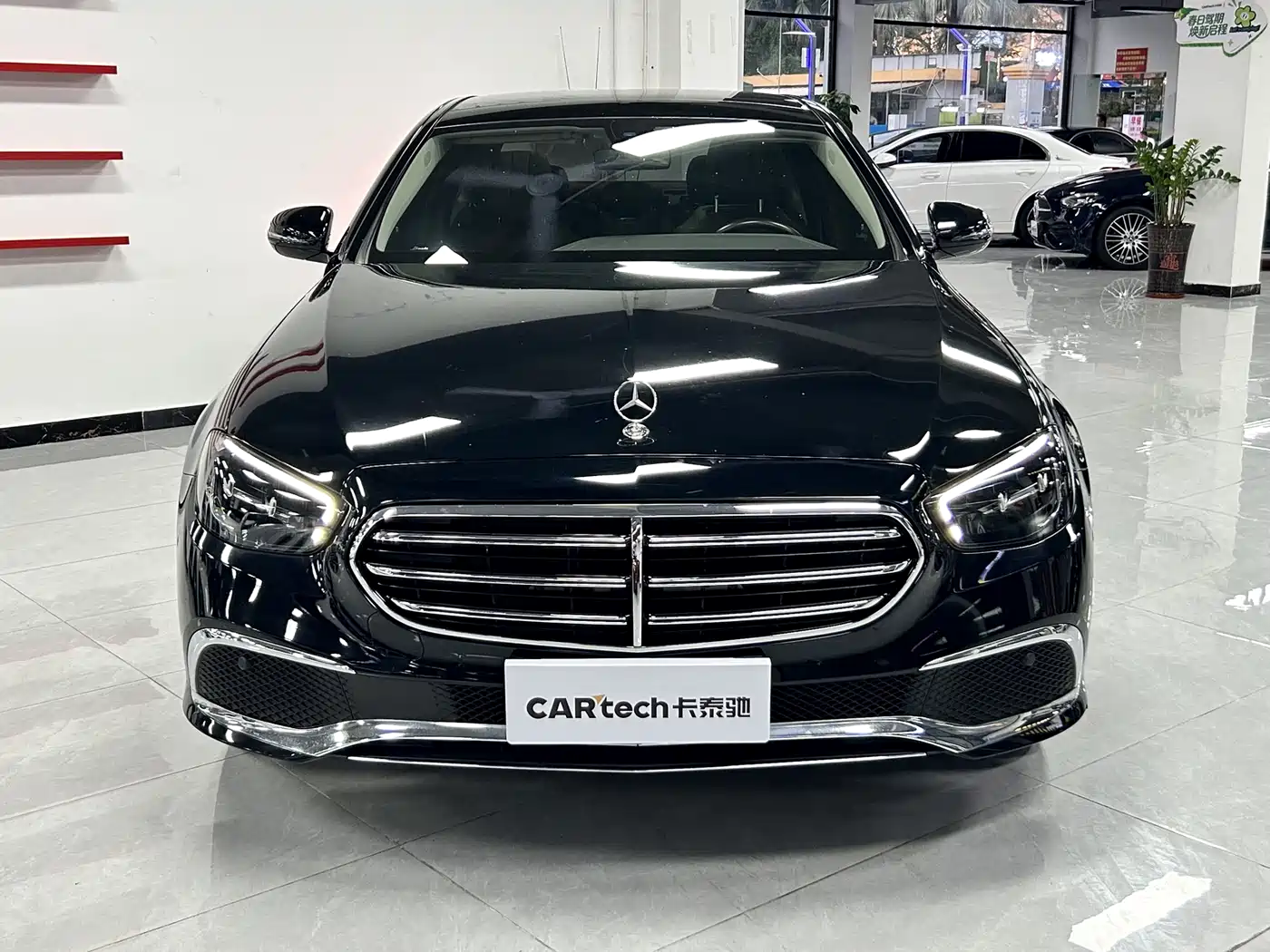 Mercedes-Benz E-Class 2023 E 260 L фото 2