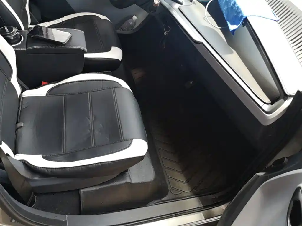 Baojun E200 2019 2018 Smart Drive Edition