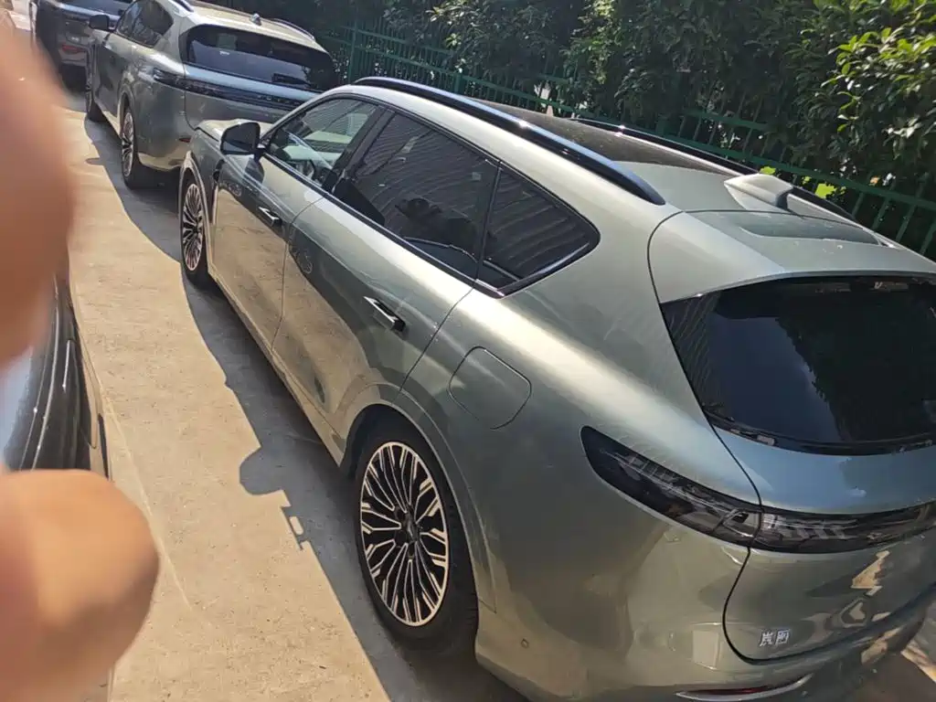 2025 Voyah Auto VOYAH FREE