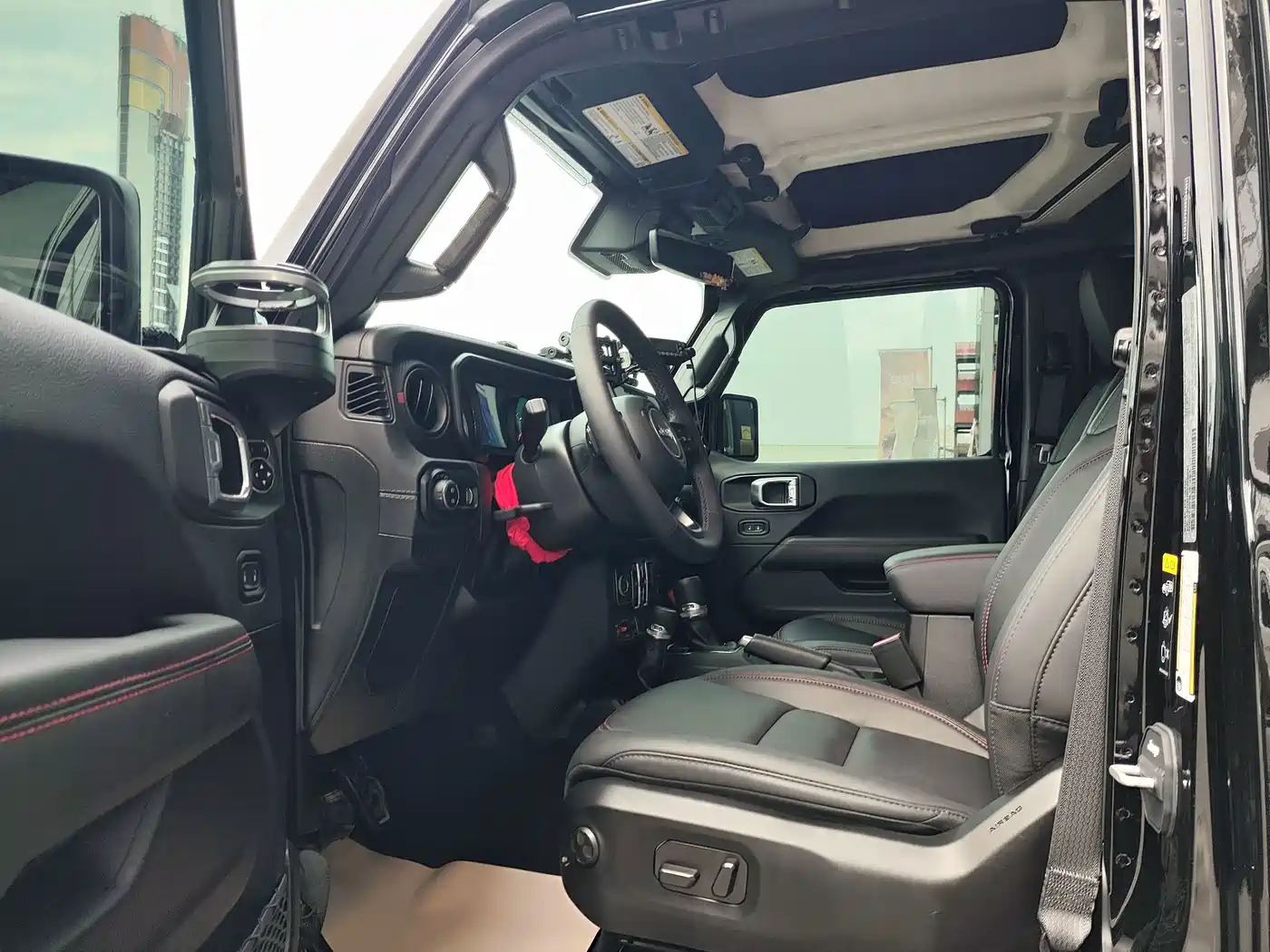 Jeep Wrangler 2026 2024 2.0T Rubicon 4-door