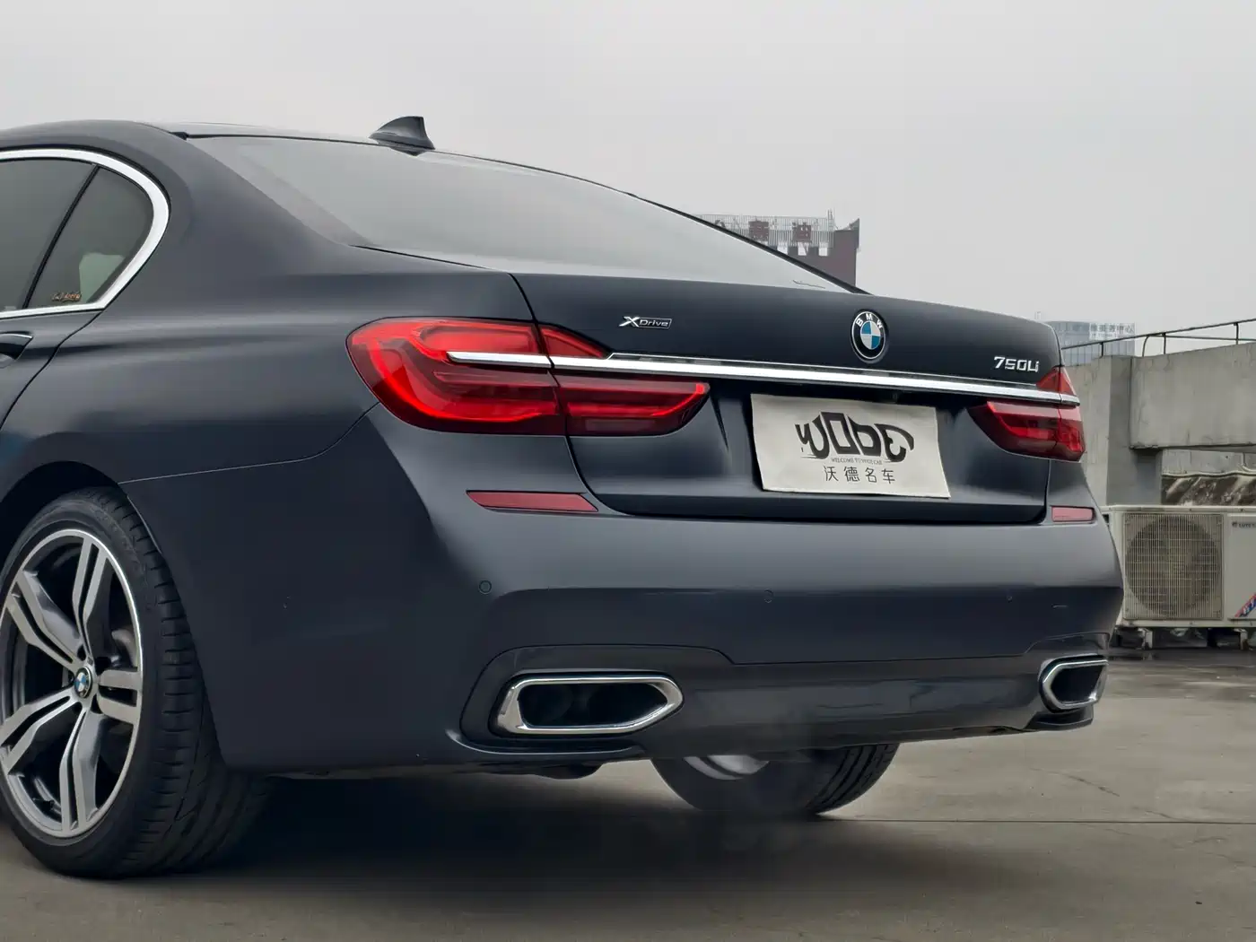 BMW 7 Series 2018 750Li xDrive M Sport Package фото 9
