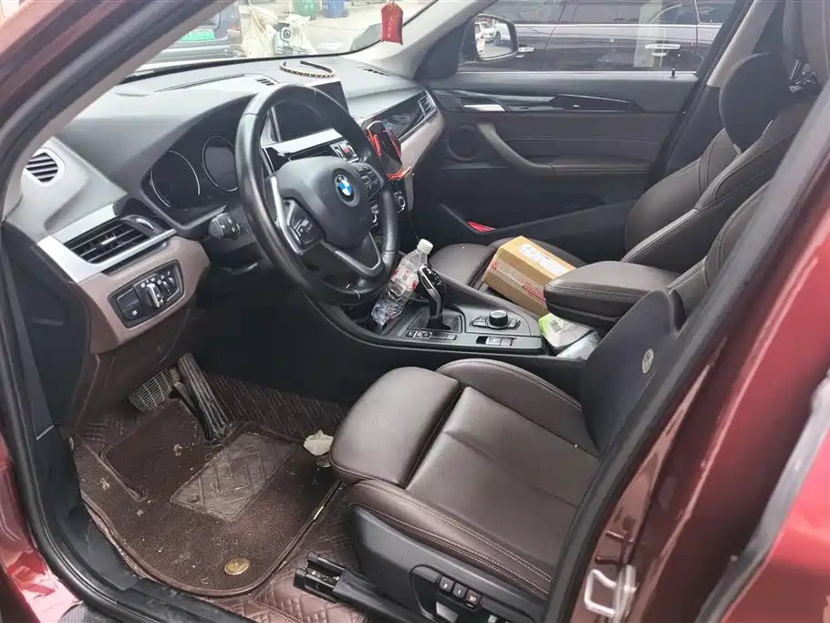 BMW X1 2020 sDrive20Li Fashion Model фото 9