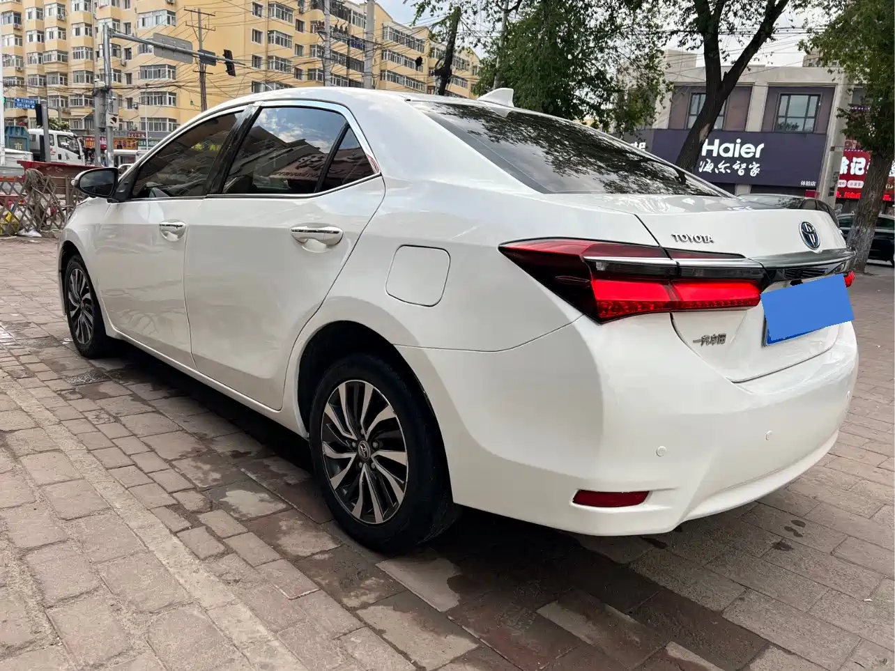 Фото 4 - Toyota Corolla