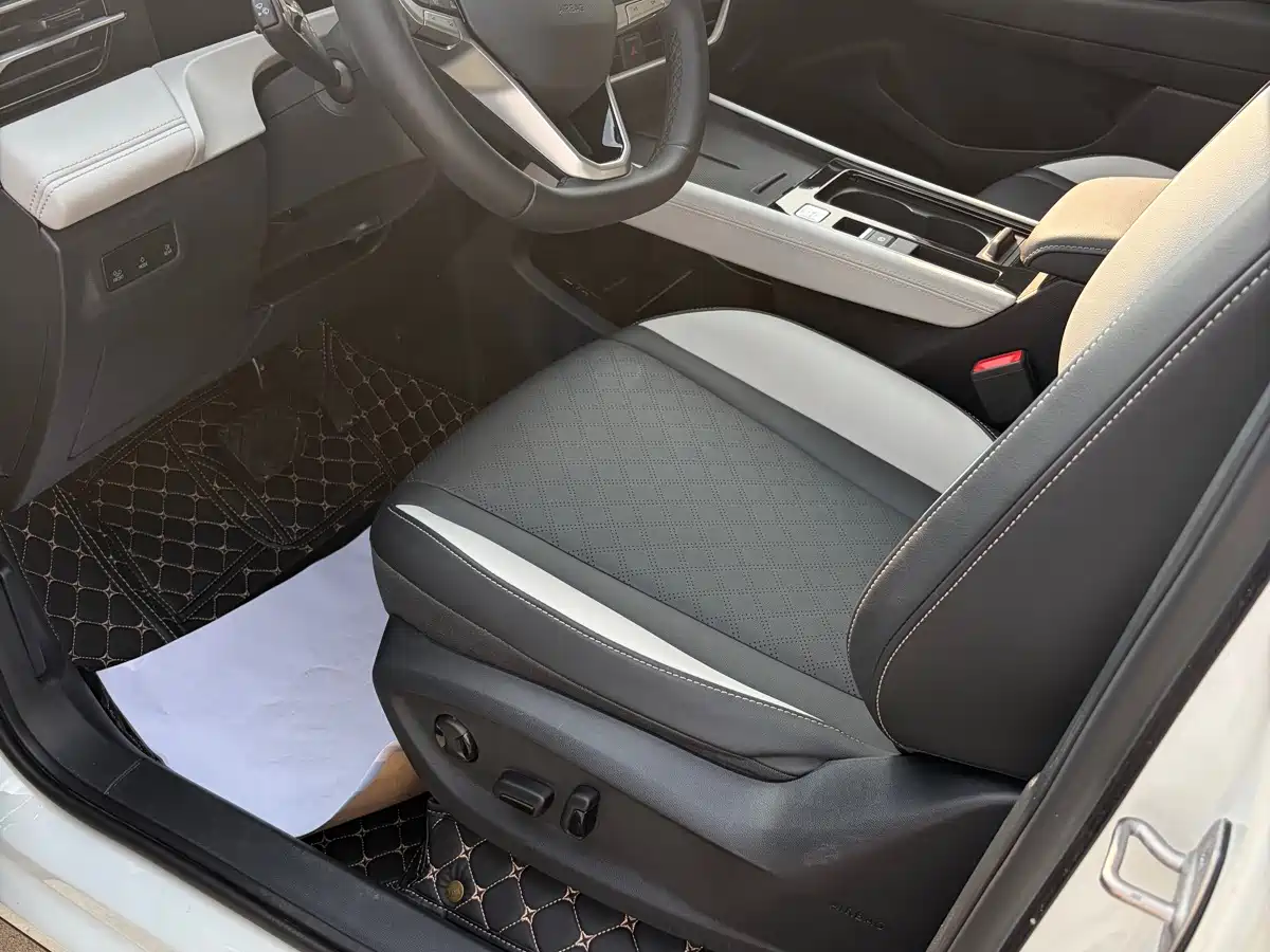 Jetta VS8 2025 2025 Smart Drive Edition