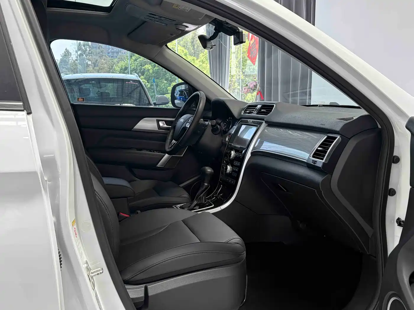Haval H2 2017 Blue Label 1.5T Automatic 2WD Luxury фото 26