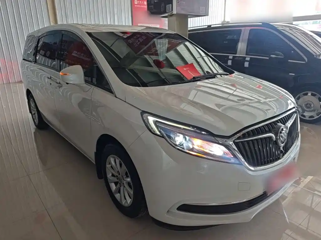 Buick GL8 2017 ES 28T Comfort Type China V фото 4