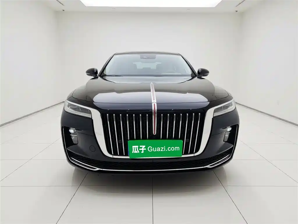 Hongqi H9 2022 2.0T Smart Connect Flag Enjoy Edition фото 3