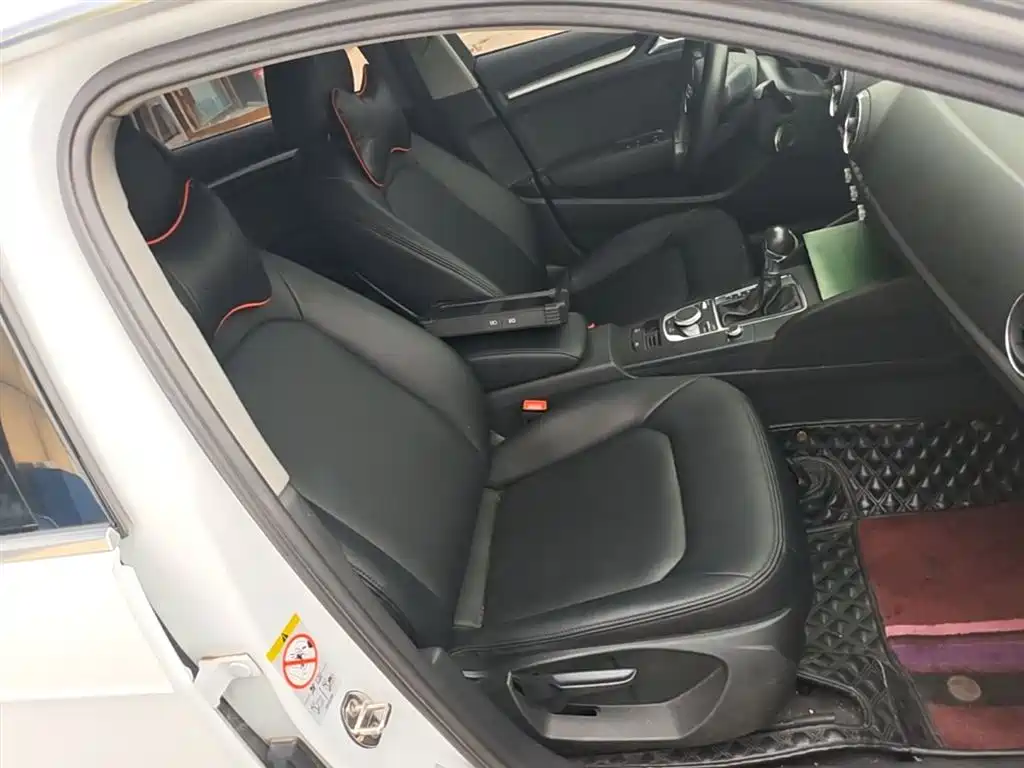Audi A3 2018 30th Anniversary Sportback 35 TFSI Progressive фото 25