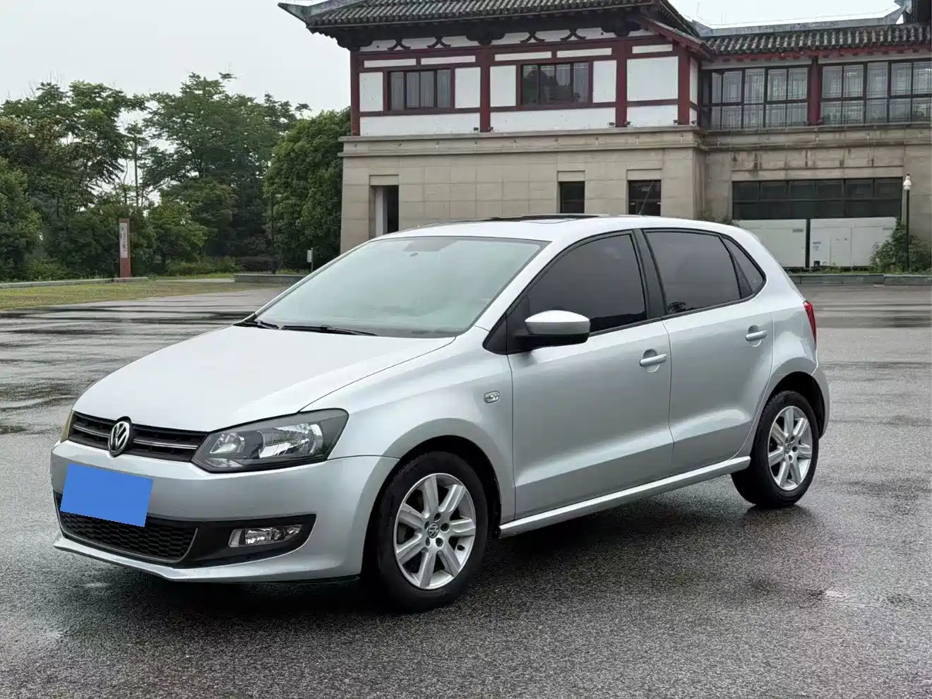 Photo 1 - Volkswagen Polo