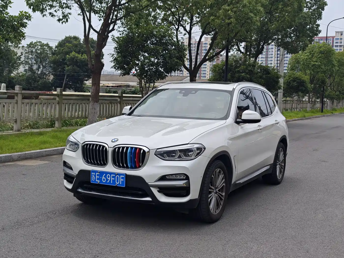 BMW X3 2018 2018 xDrive28i Luxury Package China VI