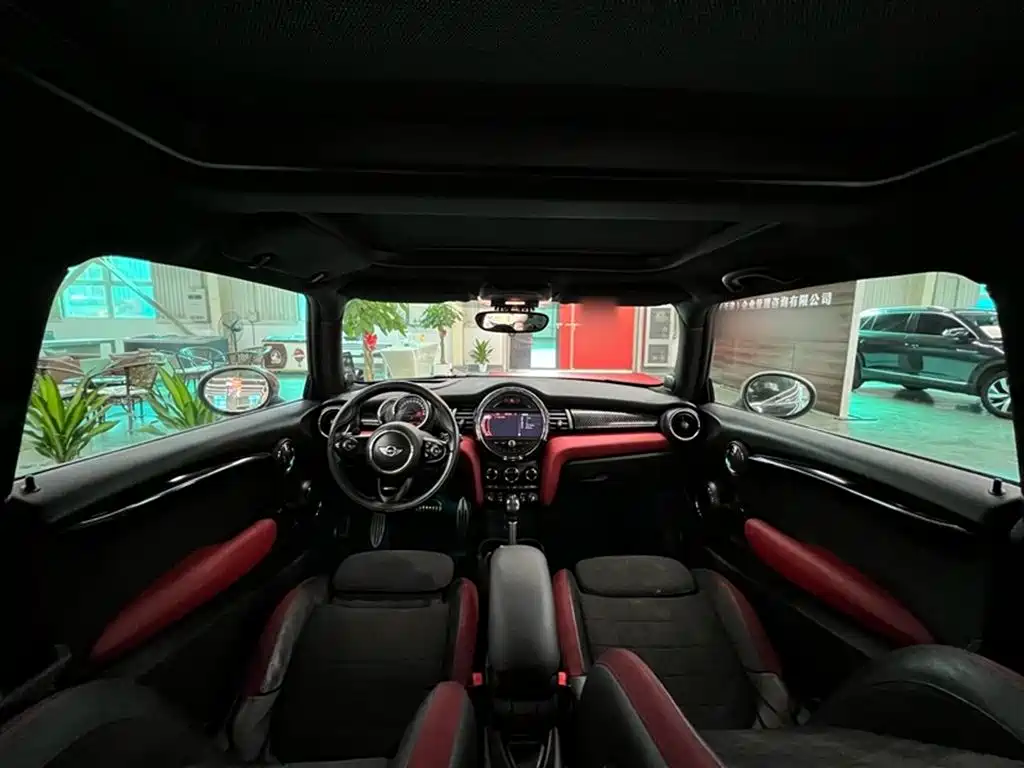 MINI JCW 2015 2015 2.0T JOHN COOPER WORKS