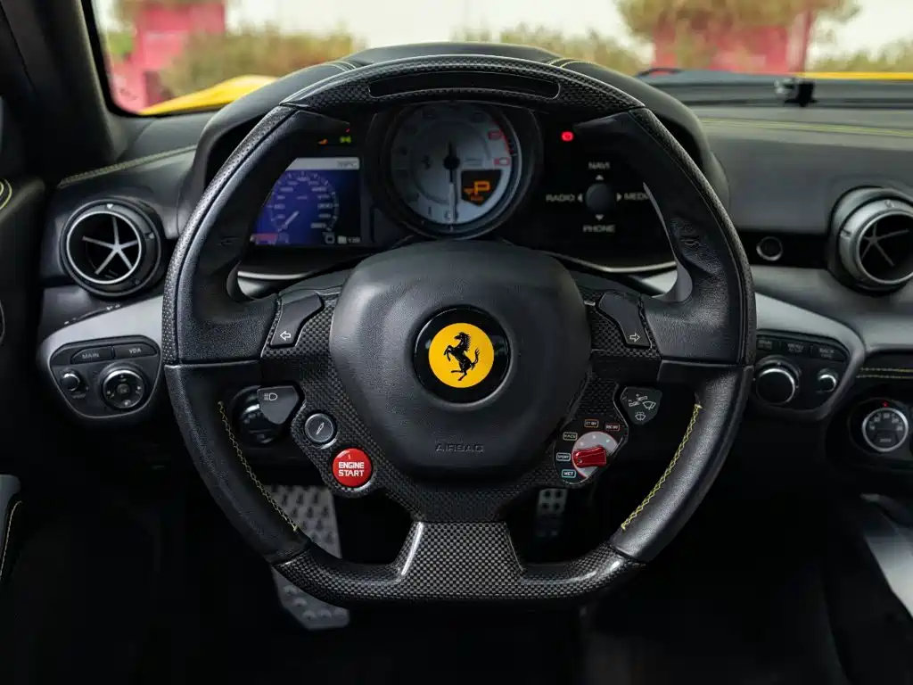 Ferrari F12berlinetta 2015 2013 6.3L Standard