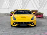 Photo 2 - Ferrari F12berlinetta