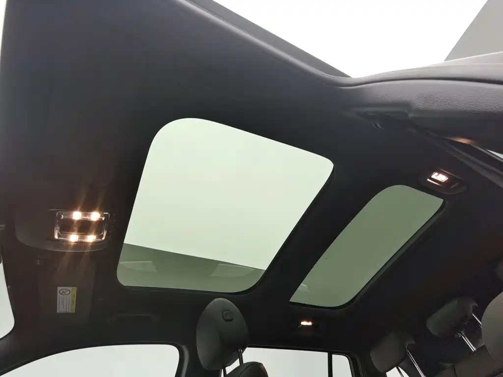 Mercedes-Benz GLB, миниатюра 14