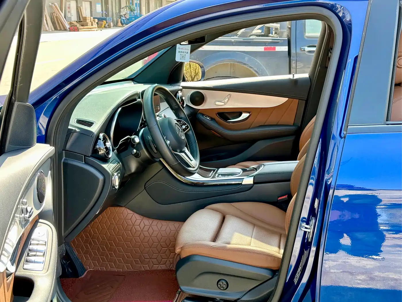 Mercedes-Benz GLC Coupe 2020 GLC 260 4MATIC Coupe SUV фото 7