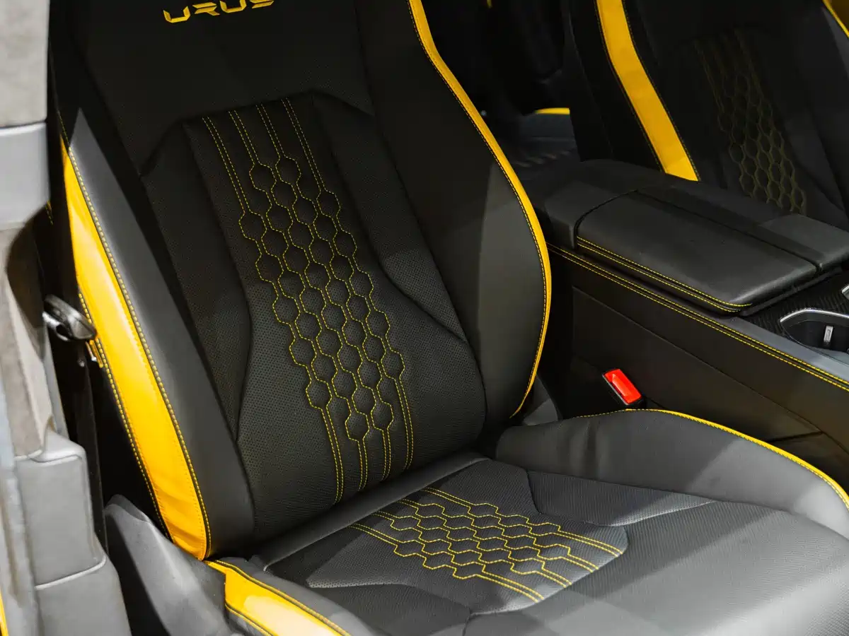 Lamborghini Urus 2023 4.0T V8 S фото 33