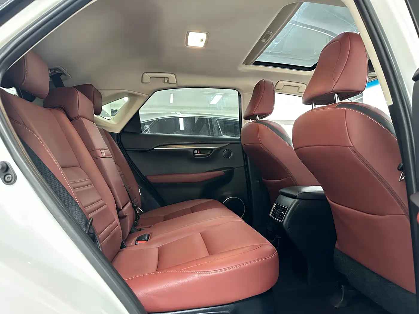Lexus NX 2016 200 AWD F Sport фото 15