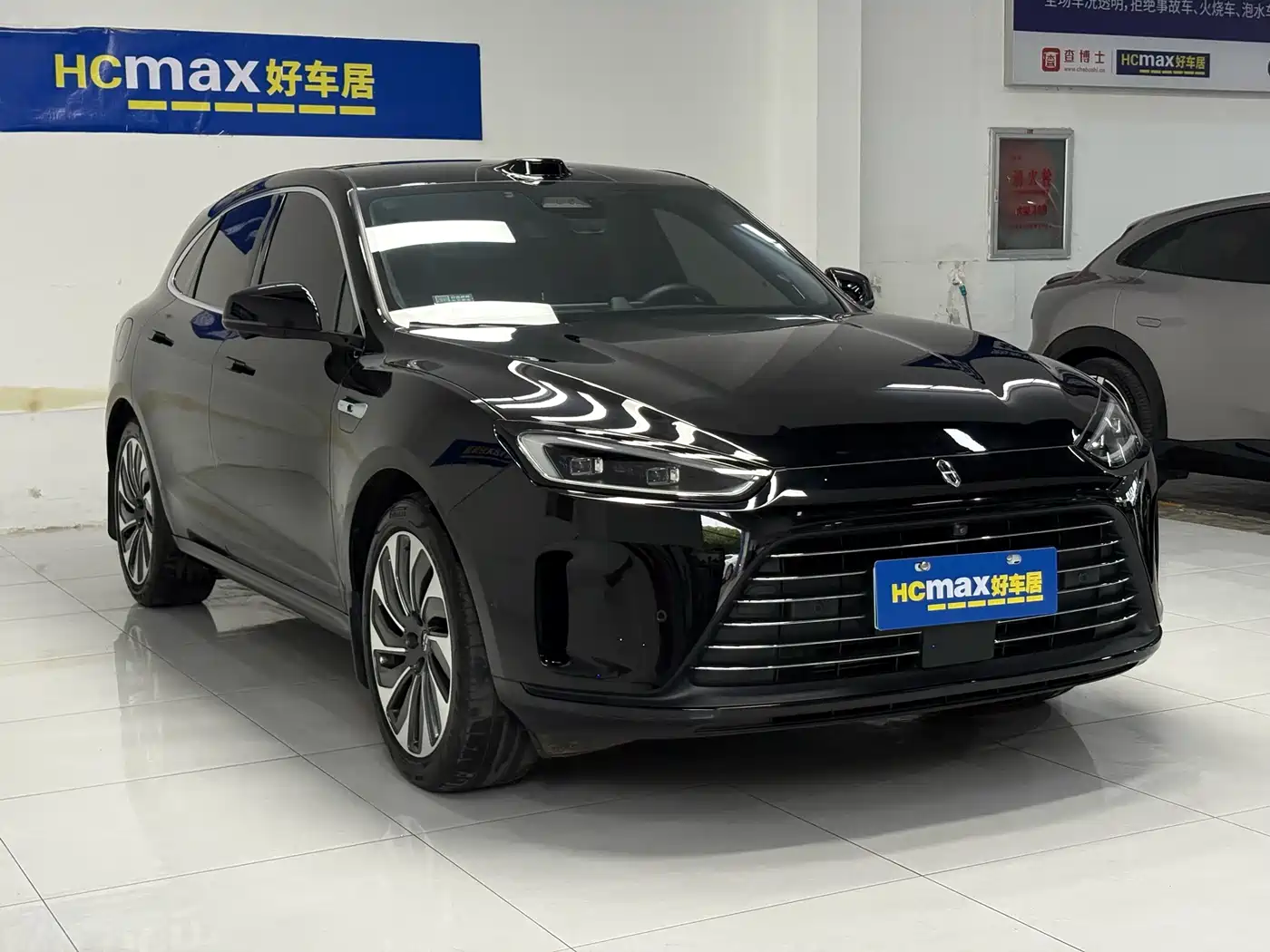 AITO Wenjie AITO M5 2023 Extended Range RWD Smart Drive Edition фото 3