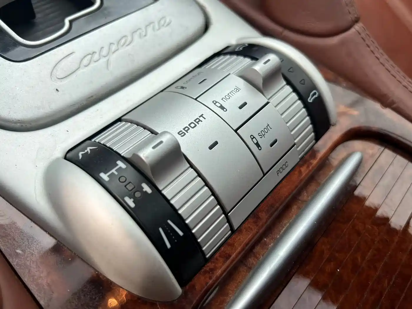 Porsche Cayenne 2007 Model Cayenne Turbo 4.8T фото 19