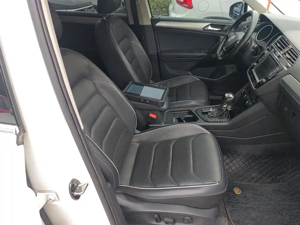 Volkswagen Tiguan L 2018 330TSI Automatic 2WD Flagship Edition фото 16