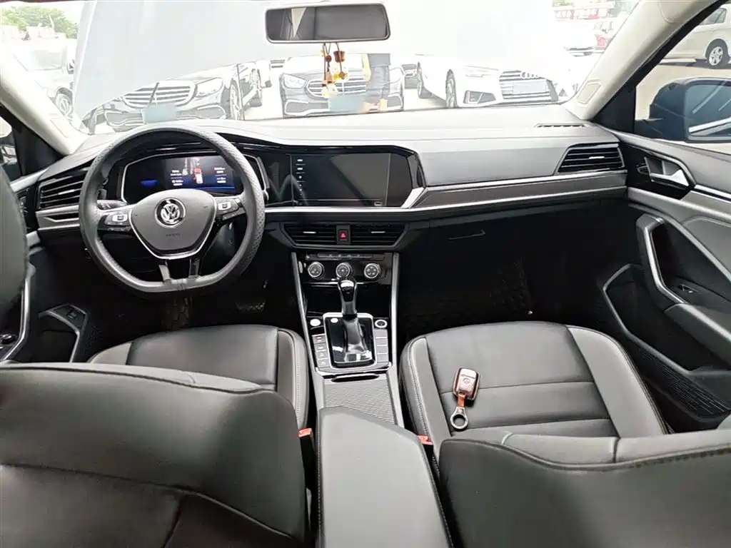 Volkswagen Sagitar 2021 280TSI DSG Comfort Smart Connect Edition фото 10