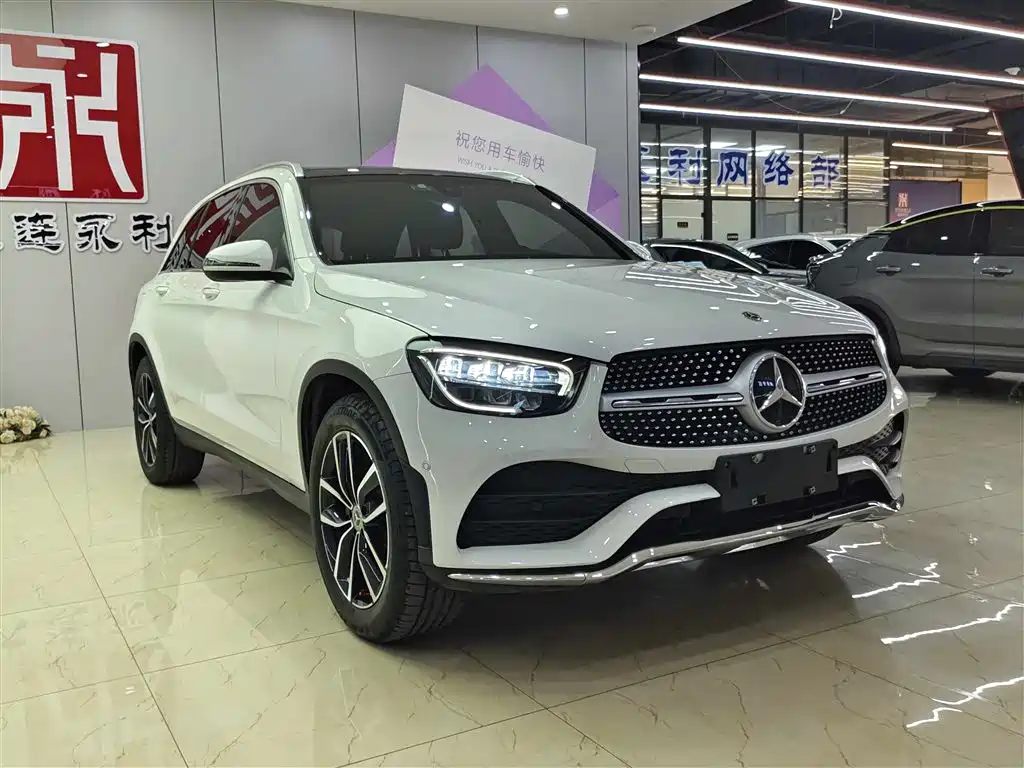 Mercedes-Benz GLC 2020 GLC 260 L 4MATIC Luxury фото 3