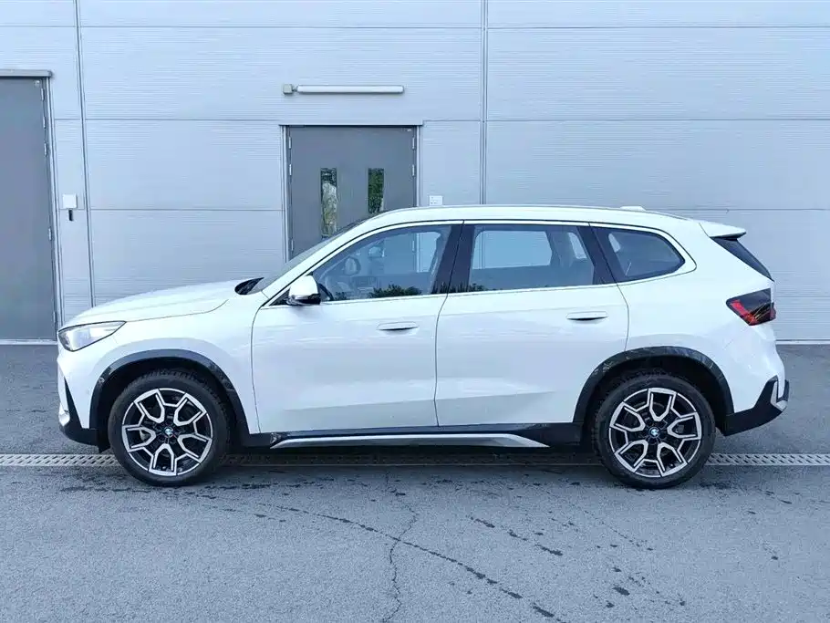BMW X1 2025 sDrive25Li X Design Package фото 3