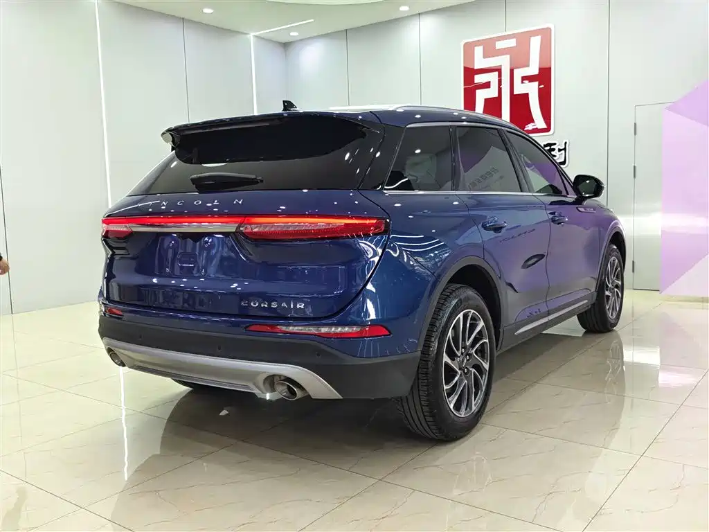 LINCOLN ADVENTURER