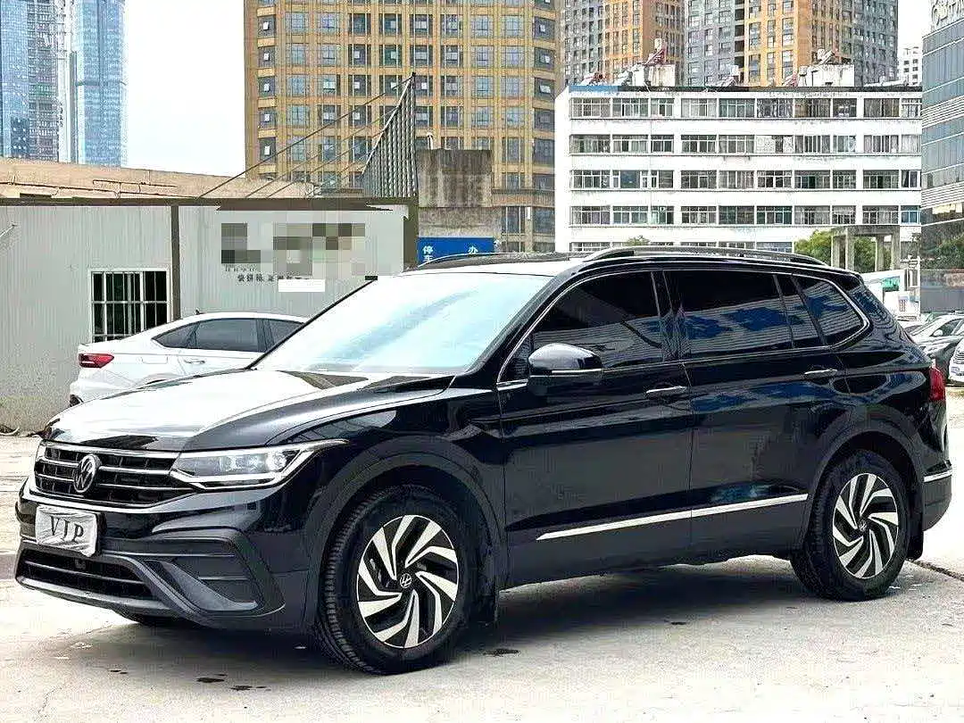 Volkswagen Tiguan L 2025 Model 300TSI Auto 2WD Dragon Edition фото 3