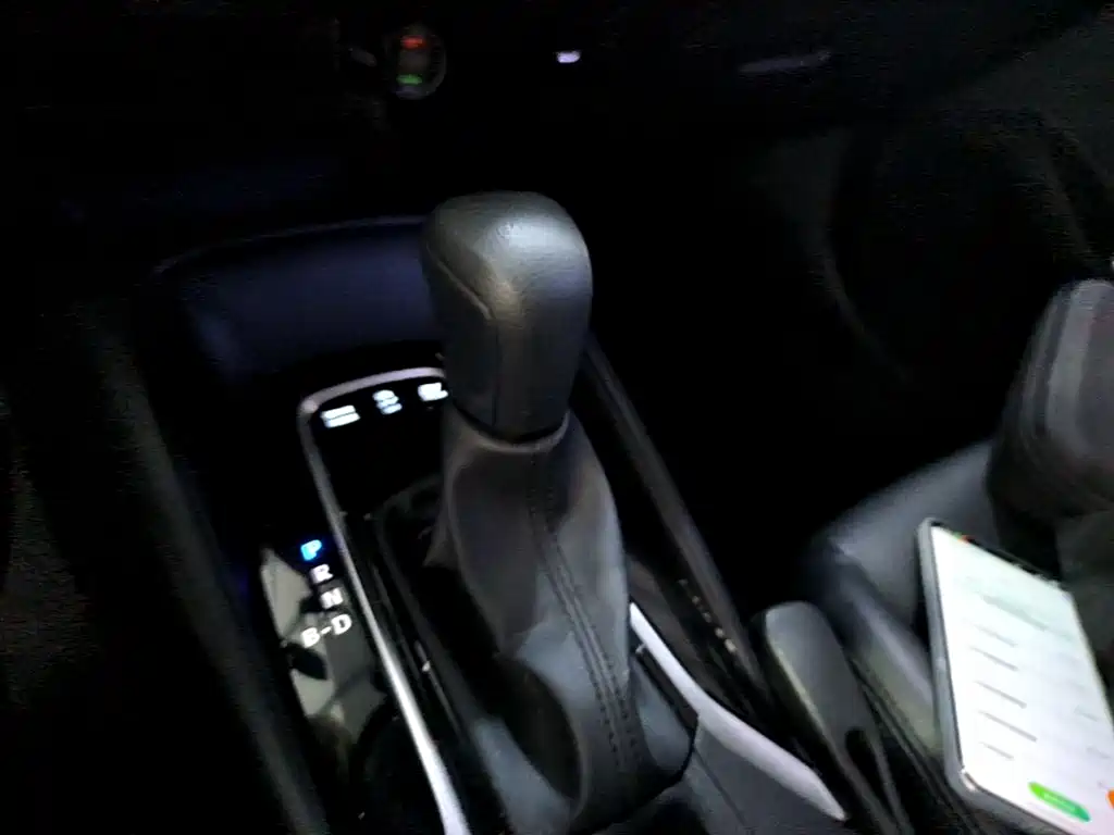 Toyota Corolla 2023 1.8L Smart Hybrid Dual Engine Pioneer Edition фото 14